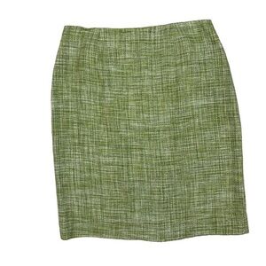 ⭐️ Dana Buchman Petite Elegant Green Skirt - size 12